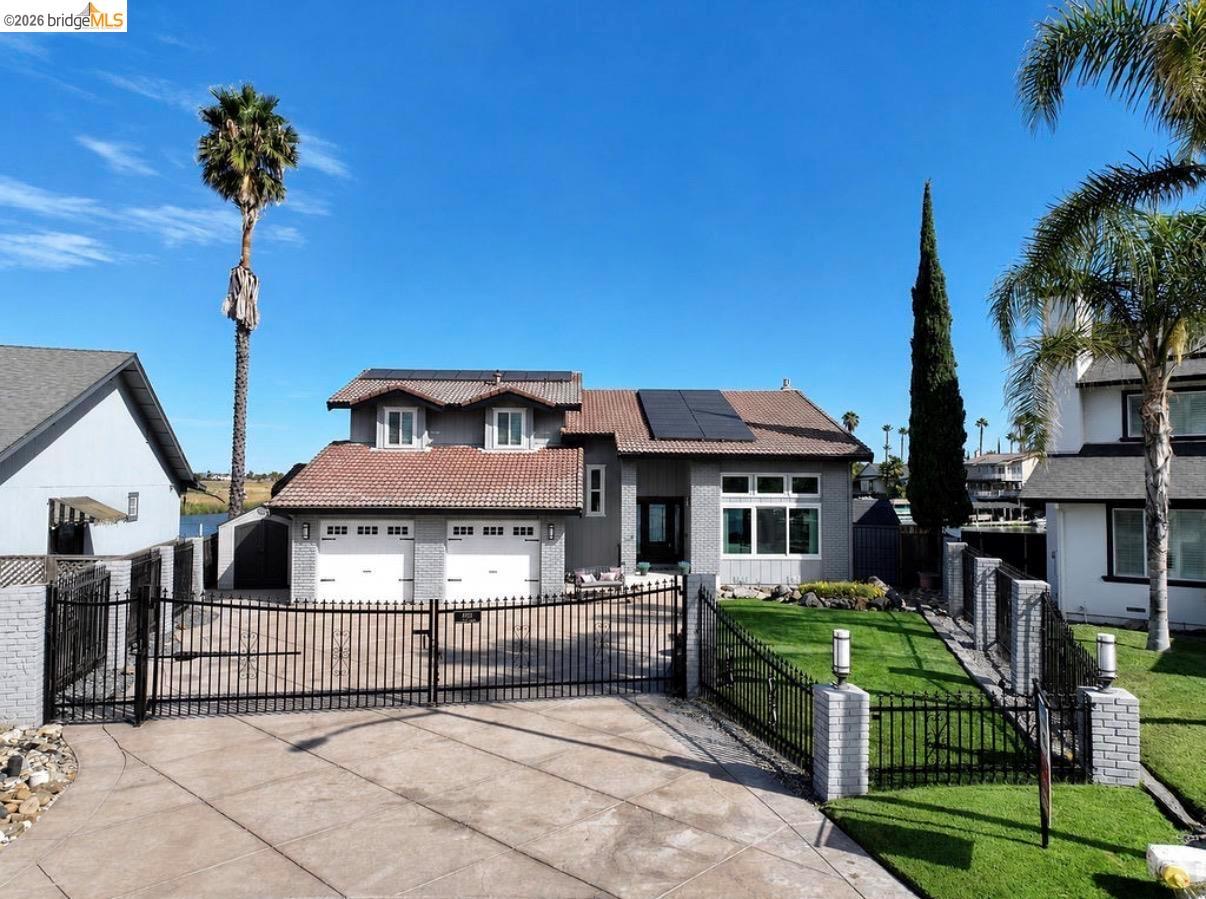 4818 Cabrillo Pt photo 2