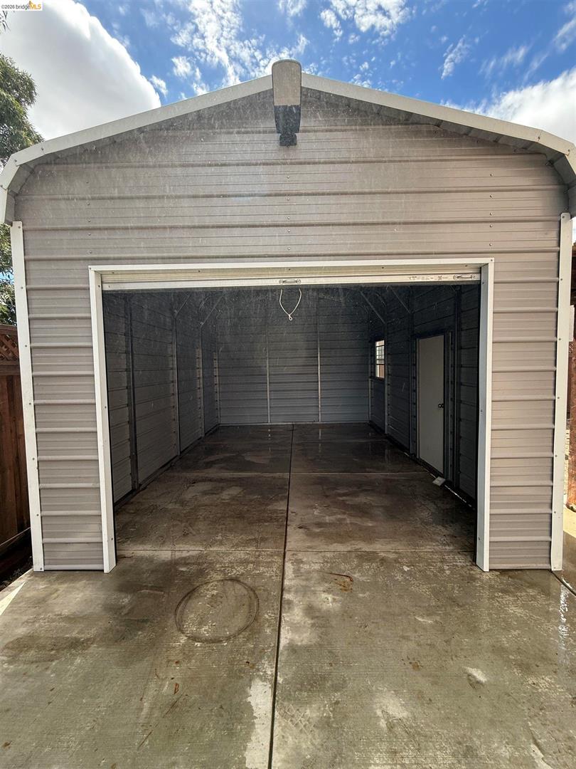 3524 Sailboat Dr photo 4