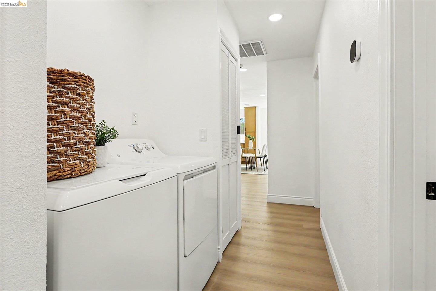 1036 Smith Ave photo 29