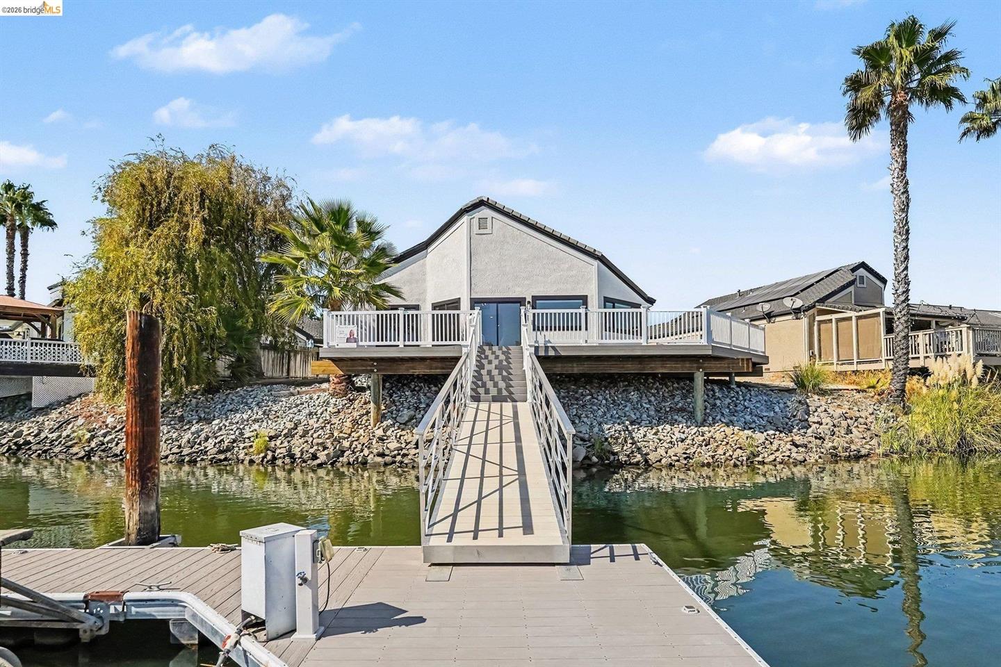 1820 Surfside Ct photo 27
