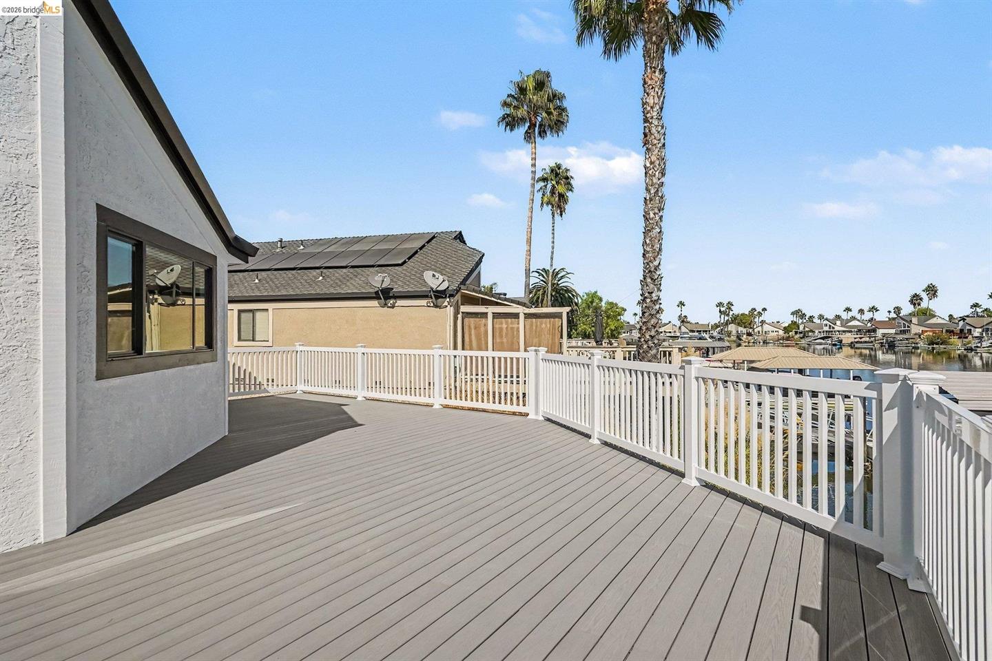 1820 Surfside Ct photo 28