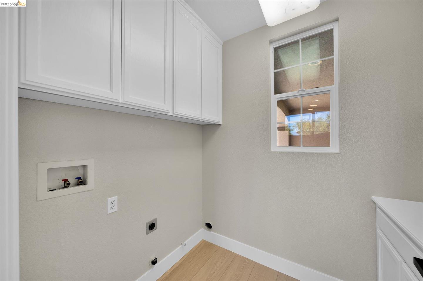 1060 Berkshire Ct photo 22