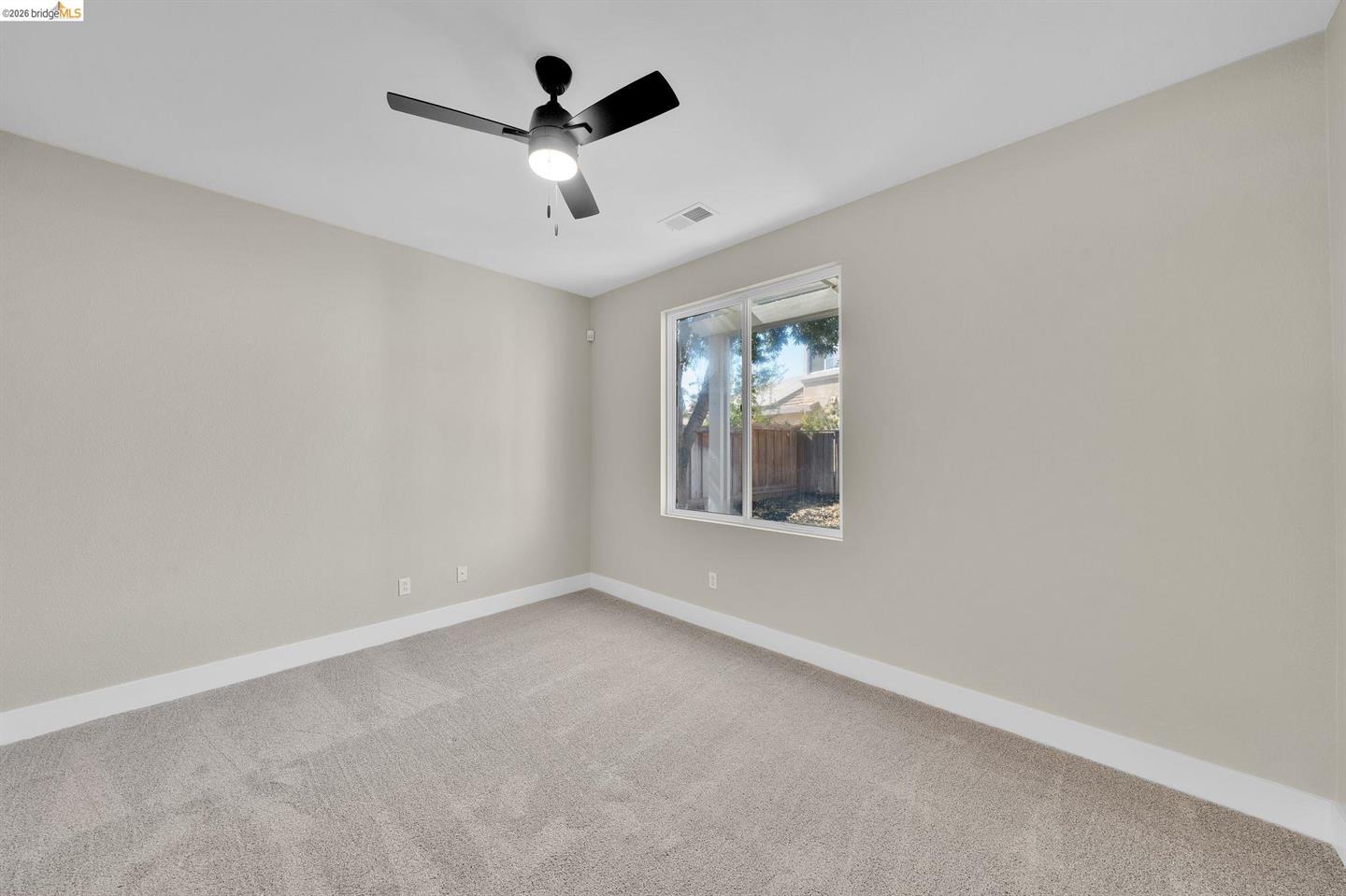 1060 Berkshire Ct photo 23