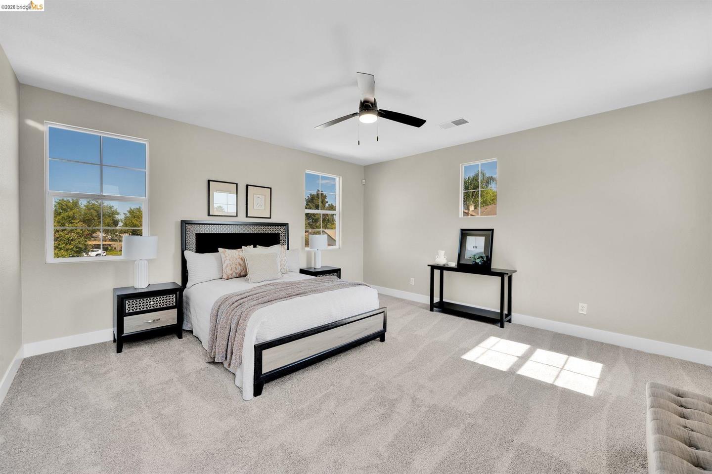 1060 Berkshire Ct photo 28