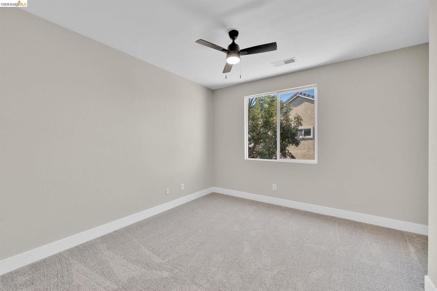 1060 Berkshire Ct photo 39