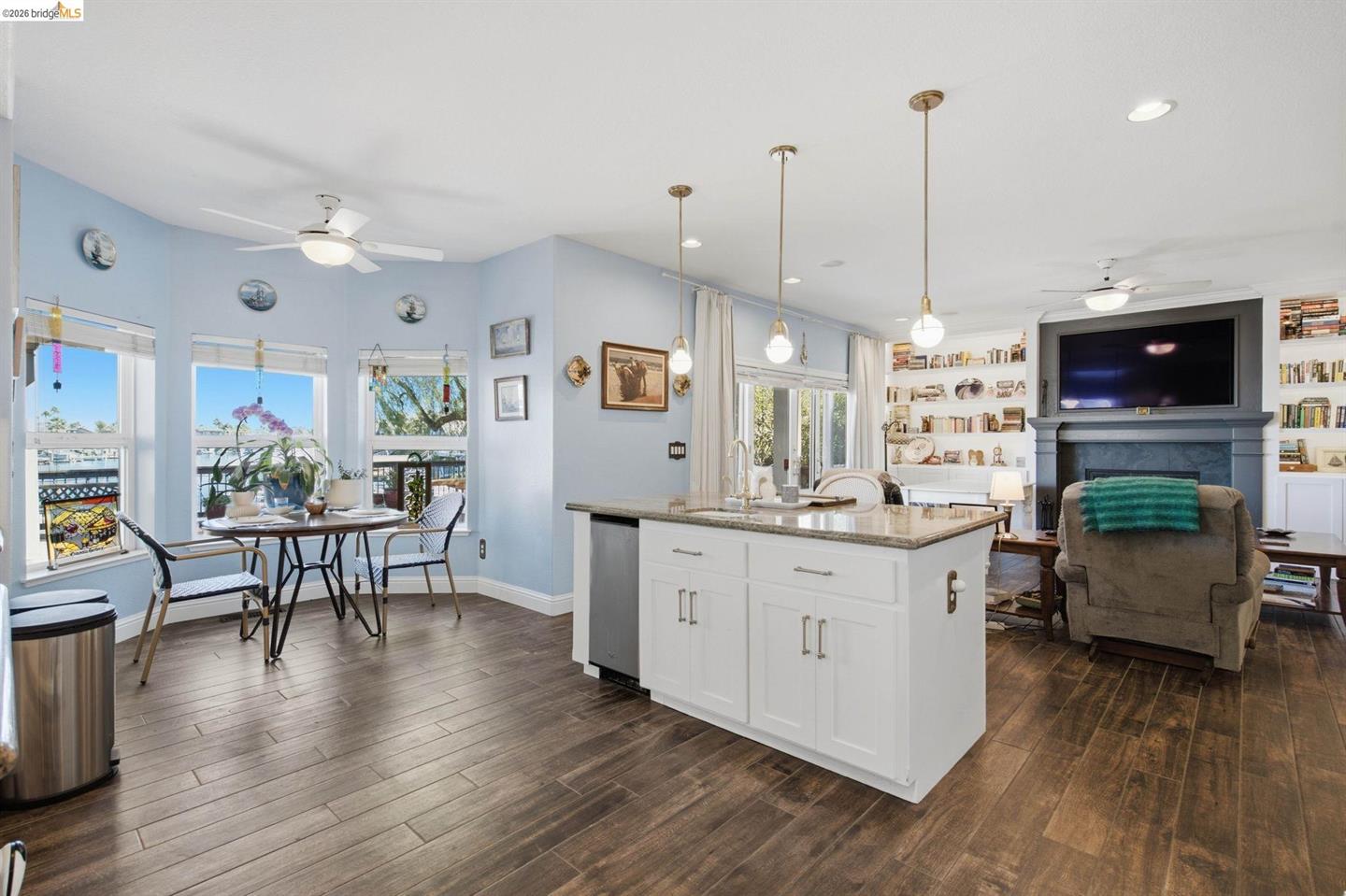 2071 WINDWARD POINT photo 9
