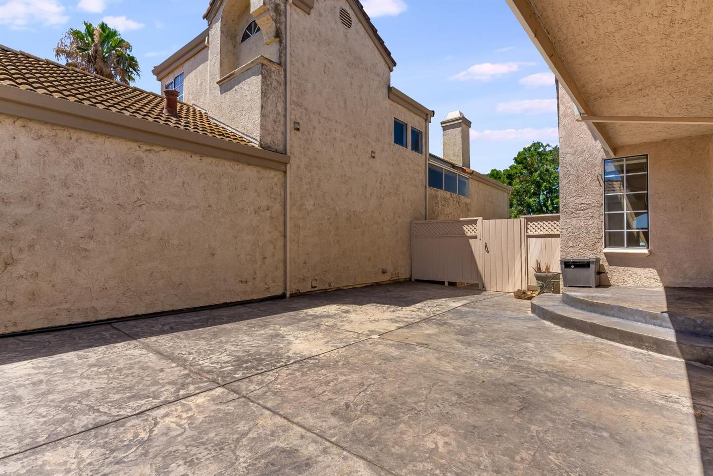1766 Cherry Hills Drive photo 3