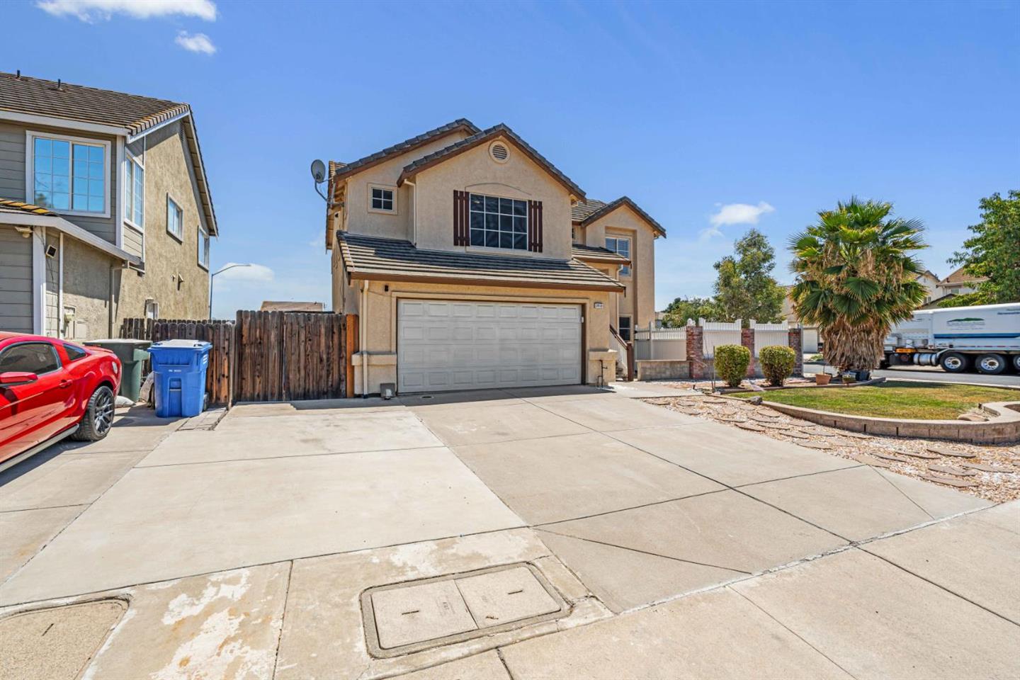 2413 Halyard Way photo 2