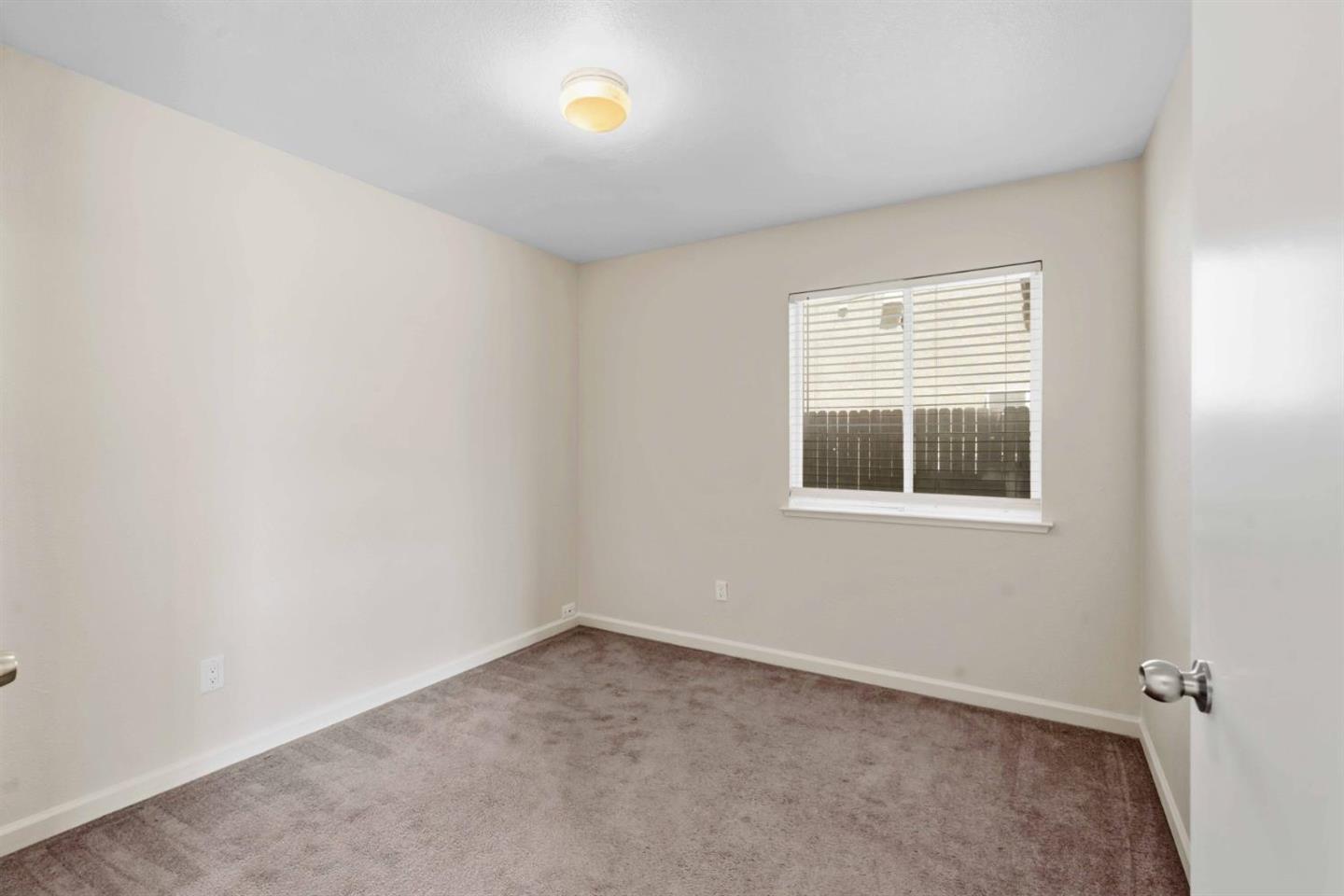 2413 Halyard Way photo 34