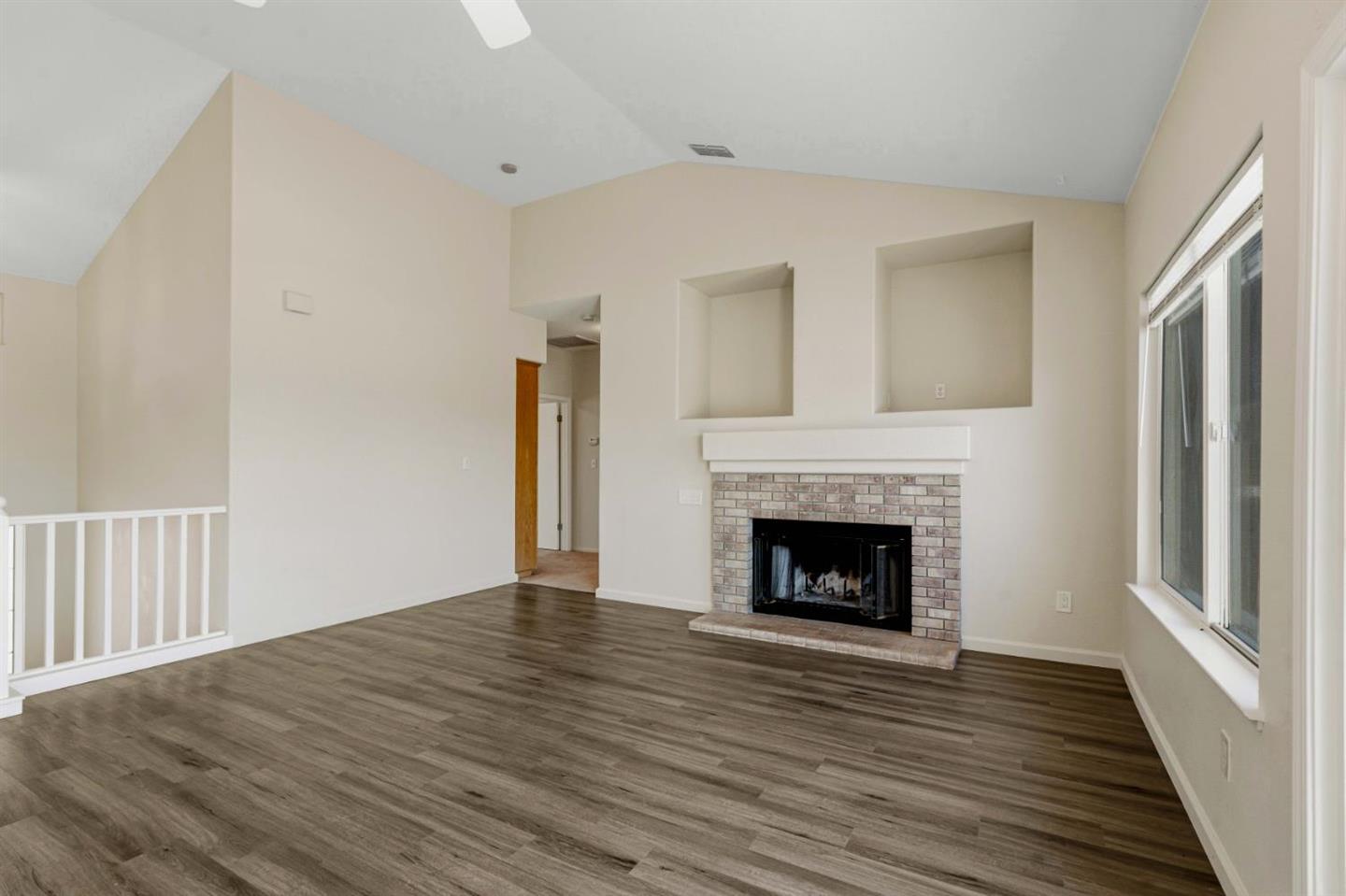 2413 Halyard Way photo 10