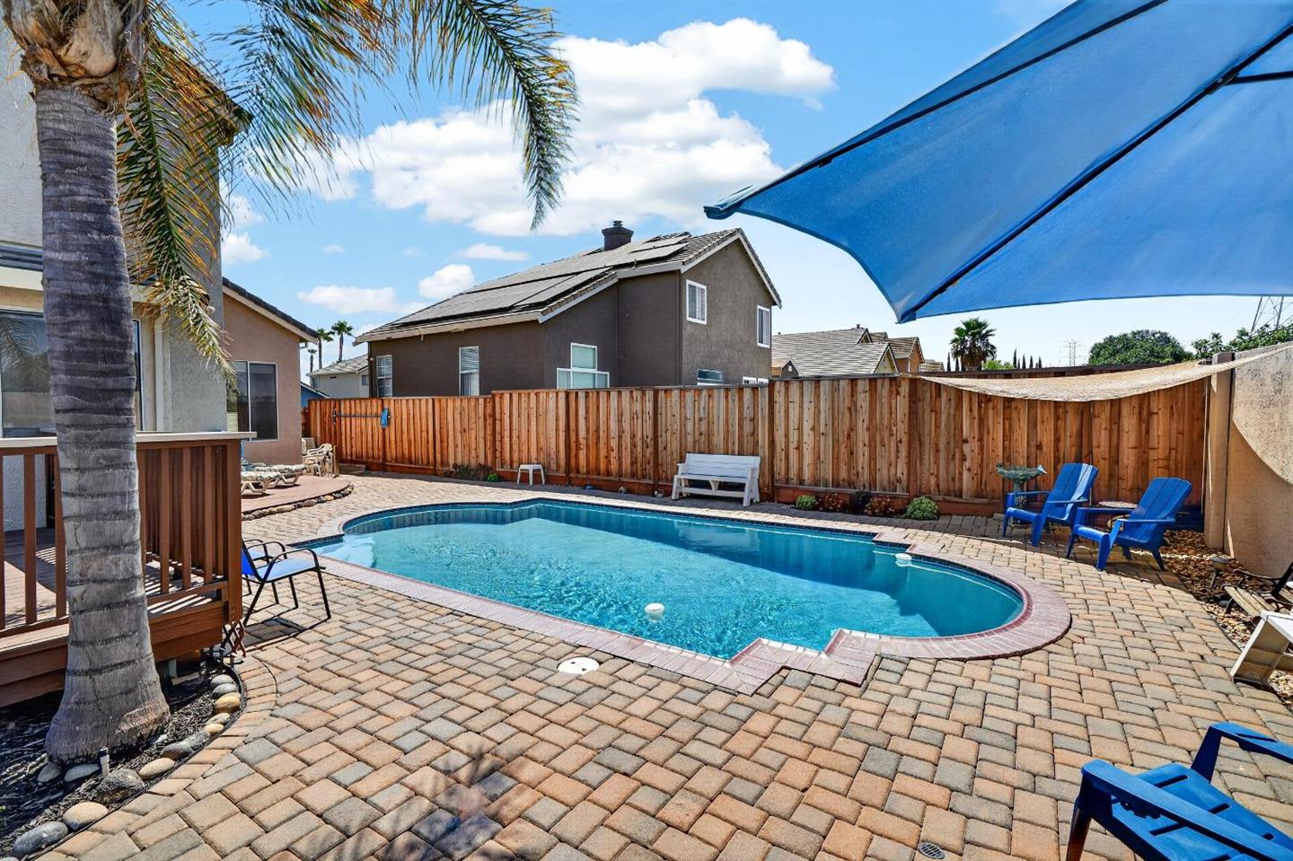 2218 Newport Court photo 31