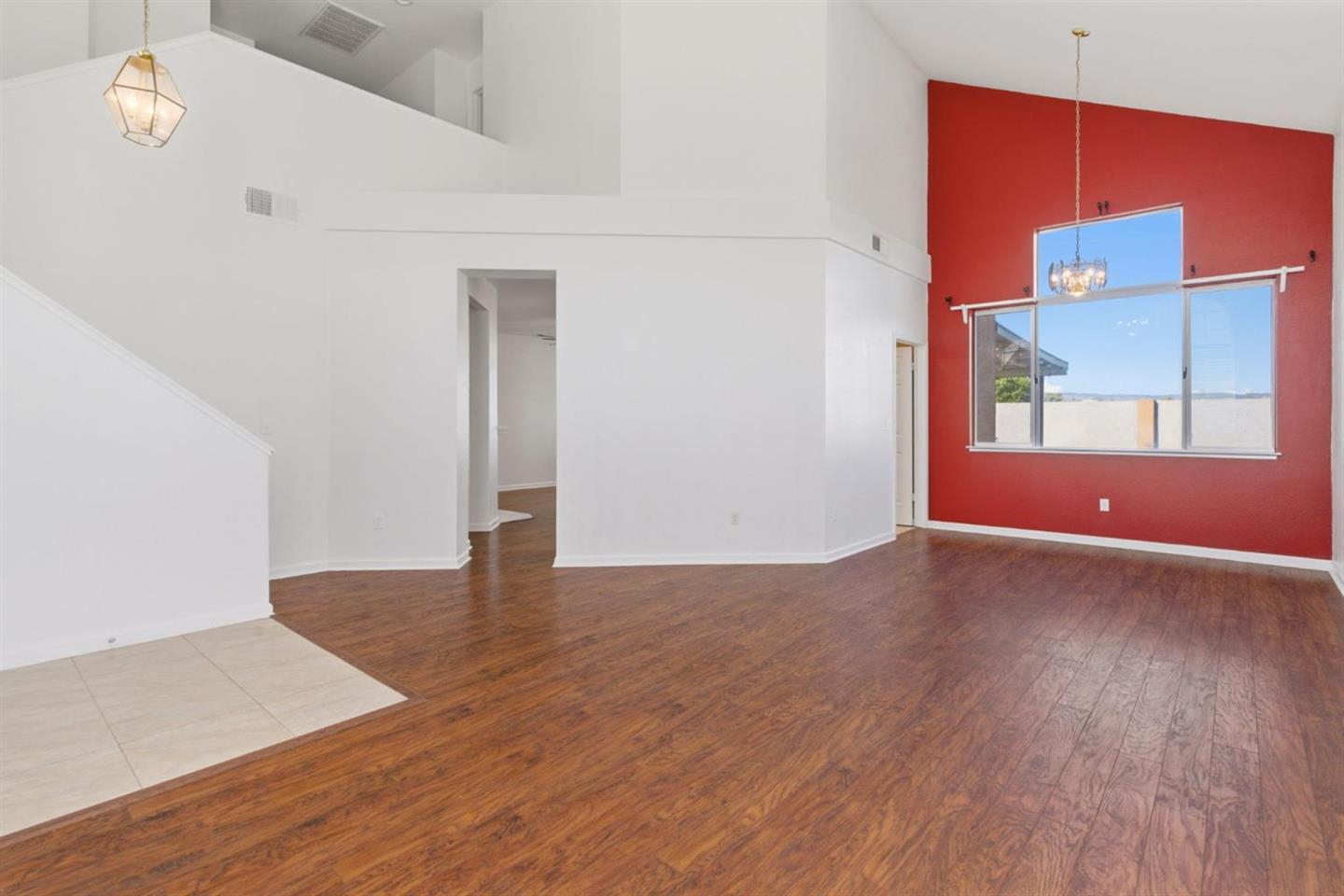 2236 NE Newport Court photo 8