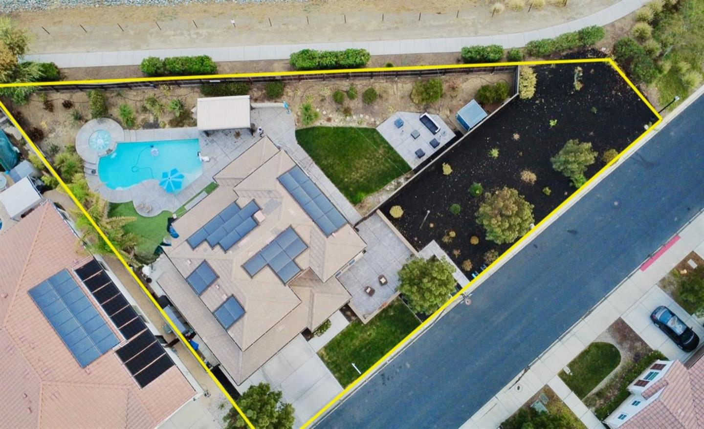 9133 Calypso Court photo 34