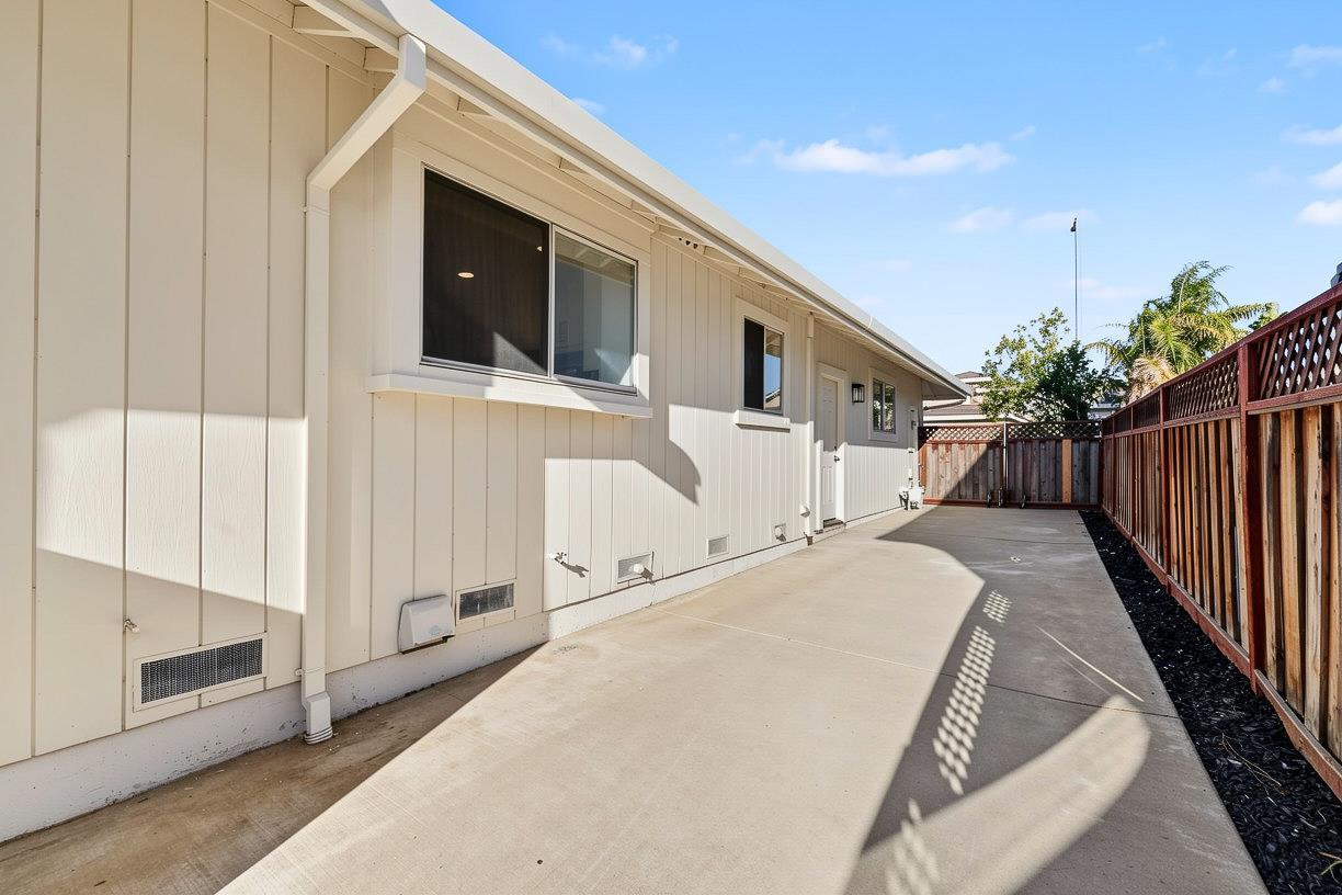 2008 Windward Point photo 63