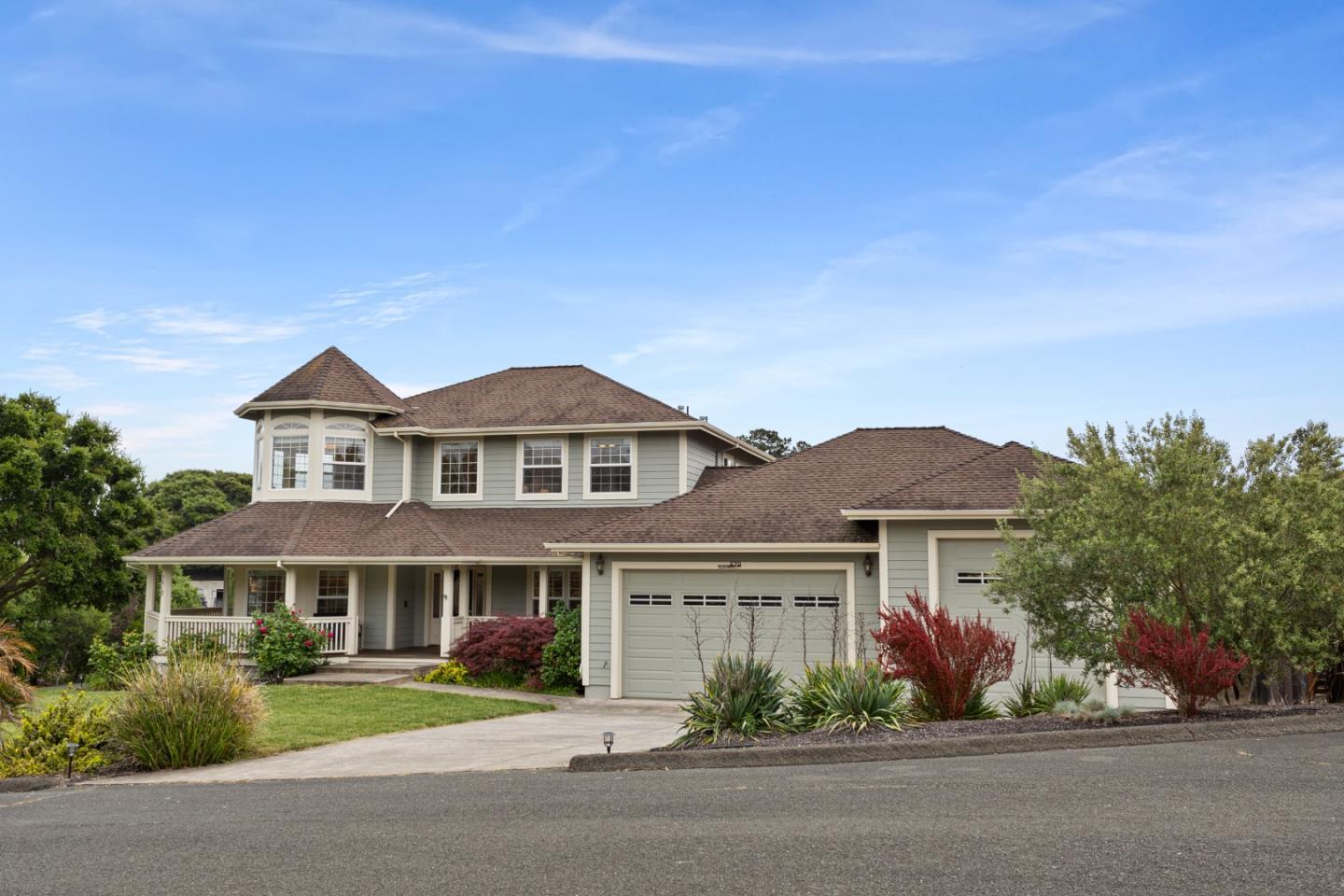270 Olga Maria Court, Penngrove