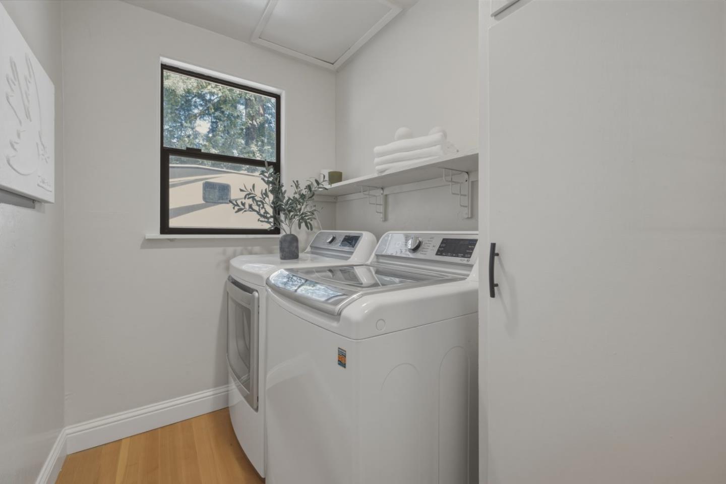 18143 Gloria Court photo 27