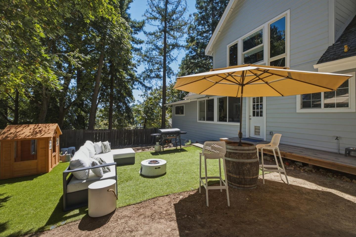 18143 Gloria Court photo 28