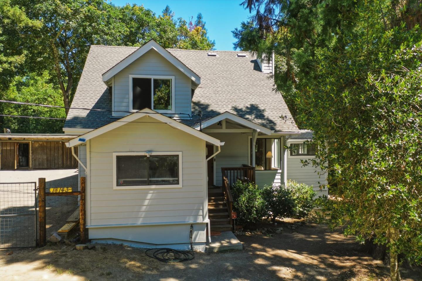 18143 Gloria Court photo 32
