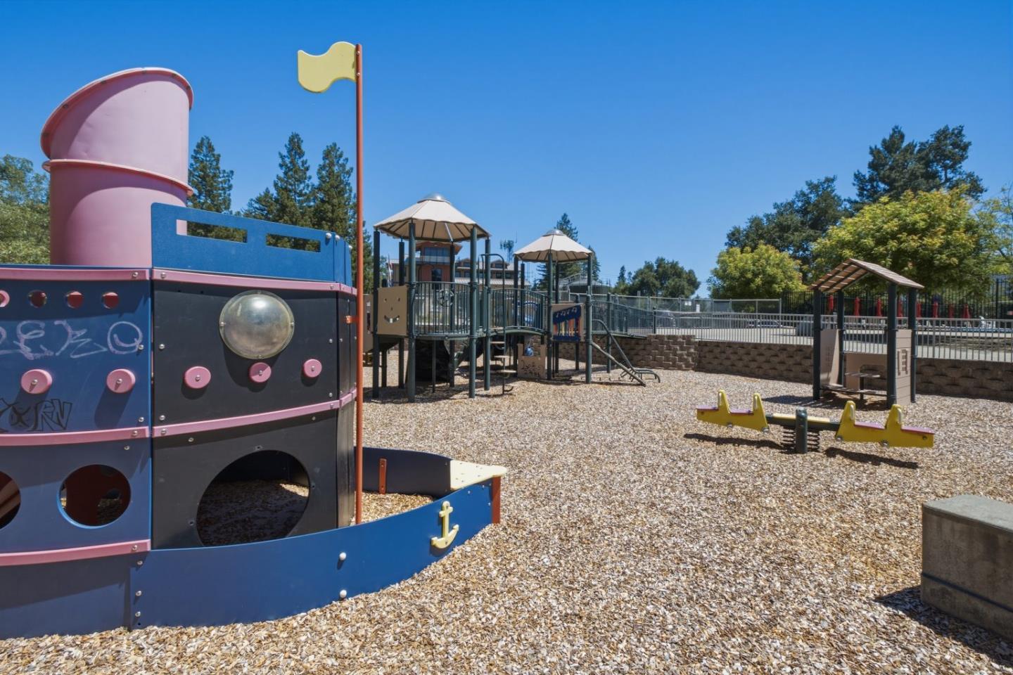 18143 Gloria Court photo 43