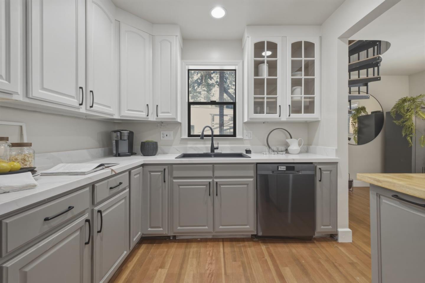 18143 Gloria Court photo 8