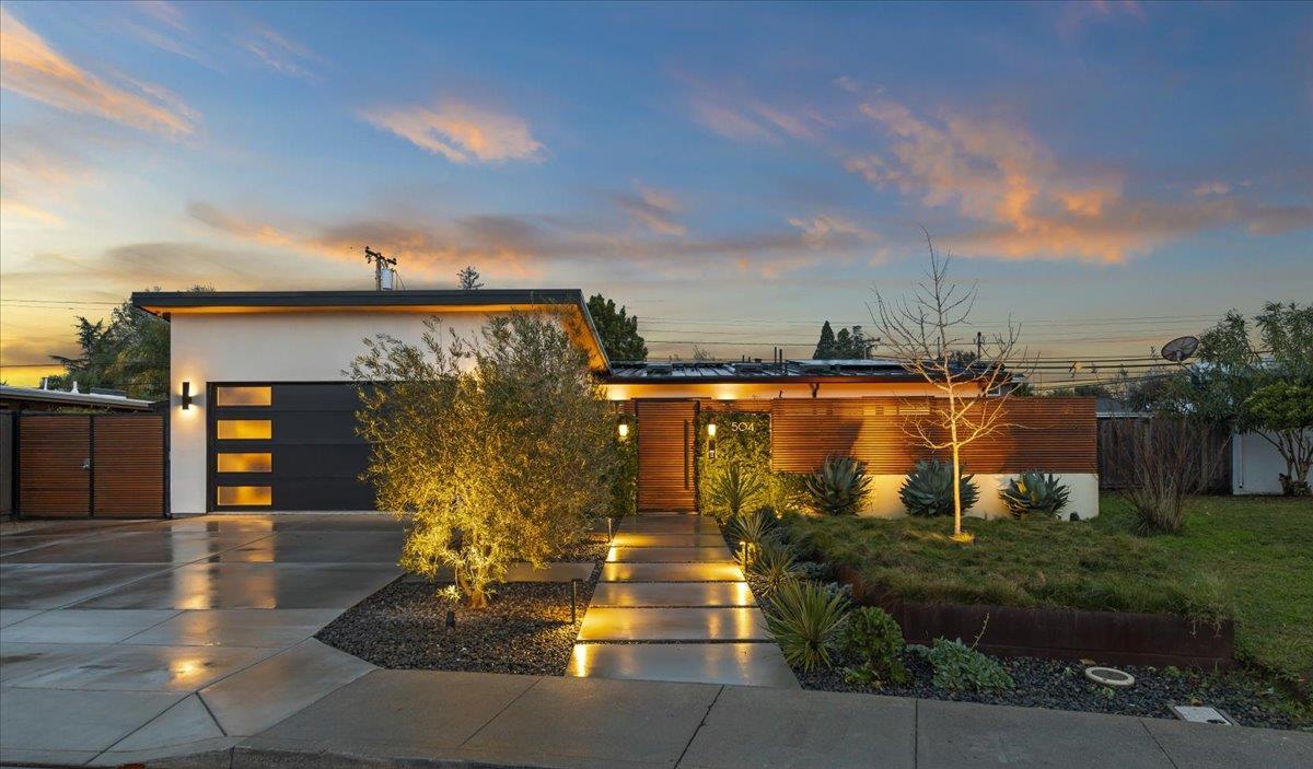 504 Century Dr, Campbell, CA