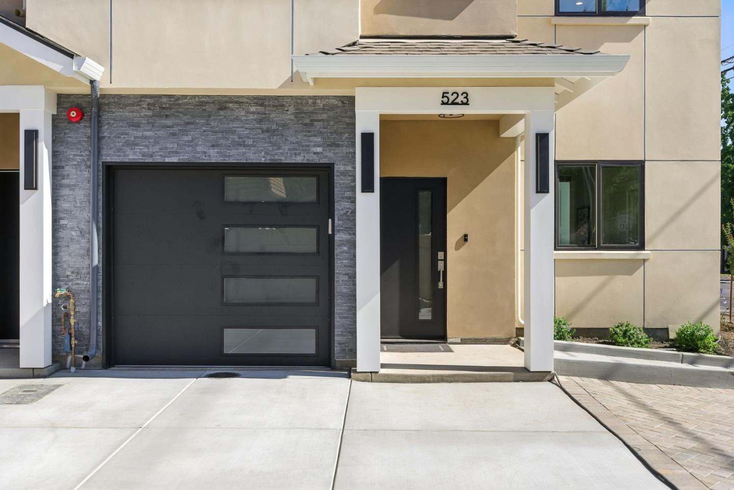 523 Union Avenue photo 35