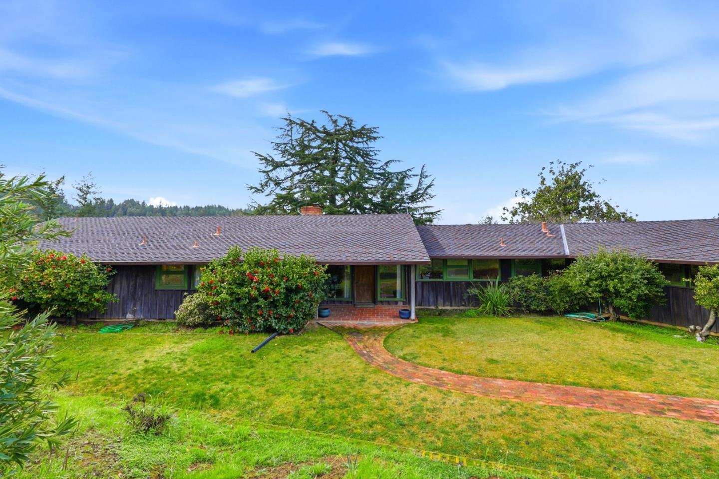 24733 Loma Prieta Avenue photo 29