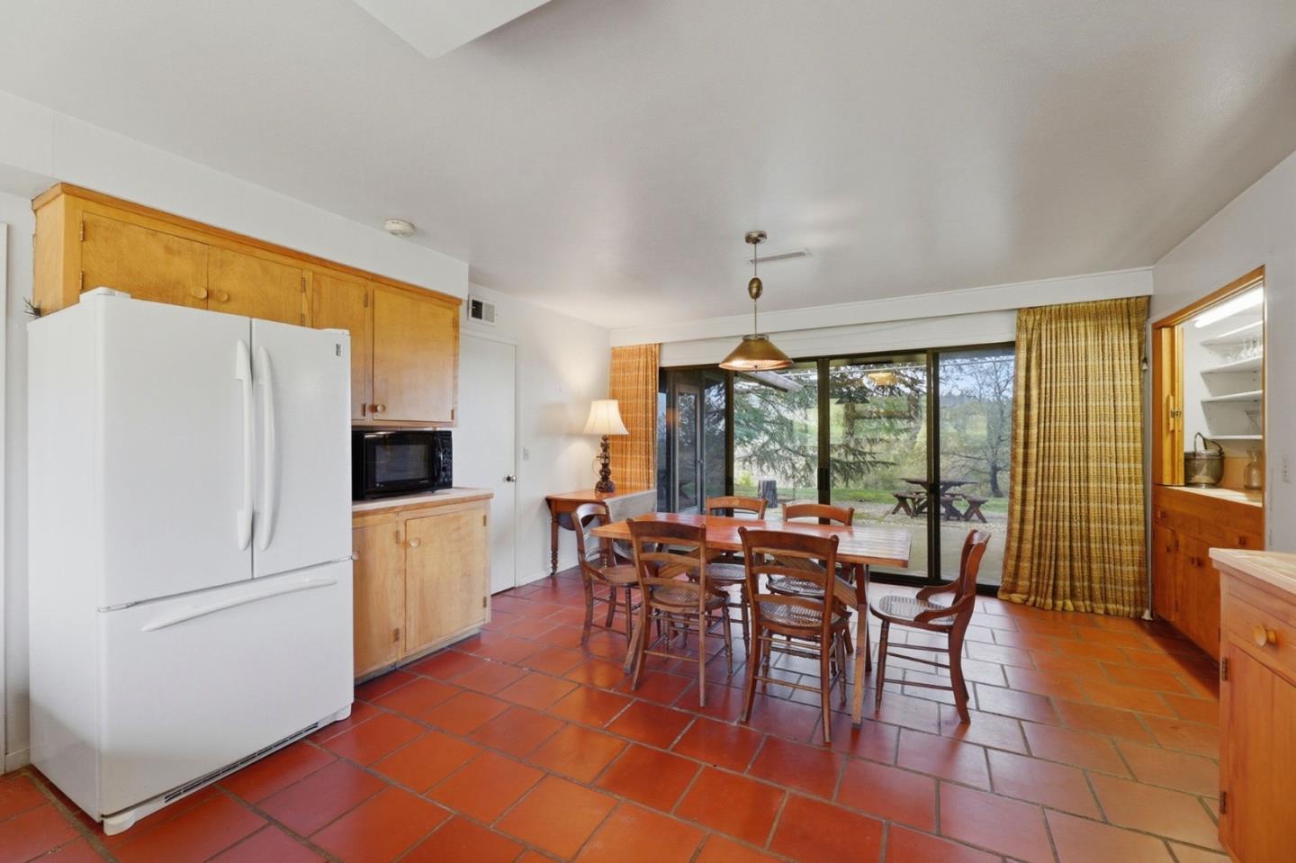 24733 Loma Prieta Avenue photo 5