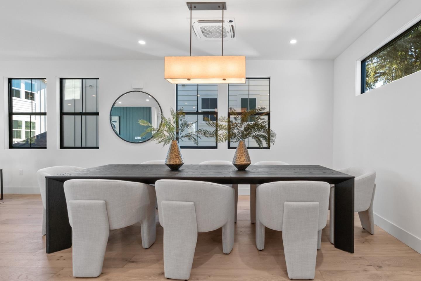 101 Sunnyside Court photo 15