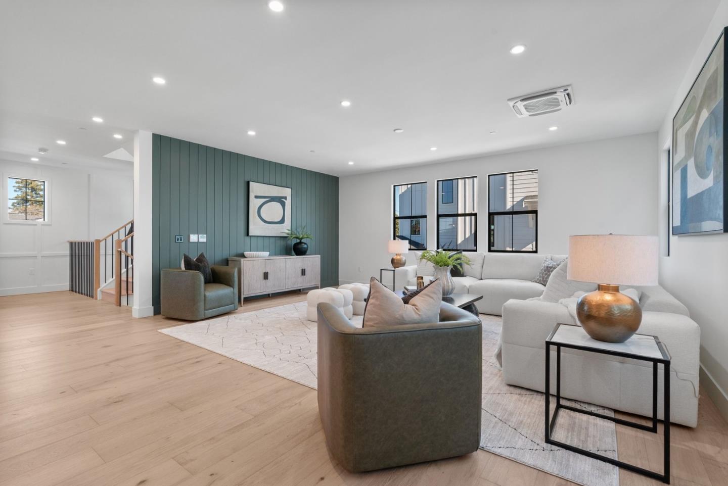 101 Sunnyside Court photo 22