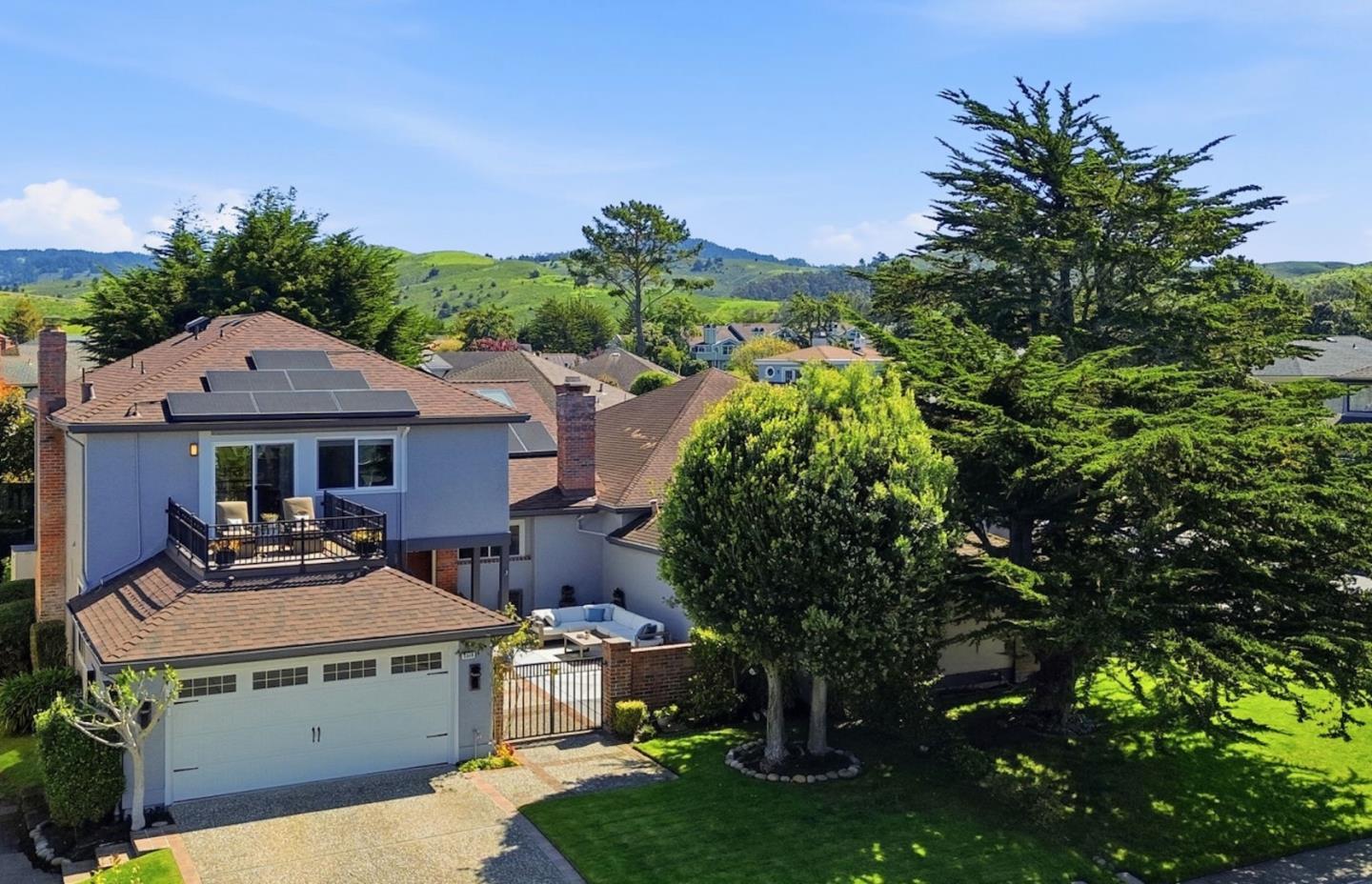 2329 Burning Tree Rd, Half Moon Bay, CA