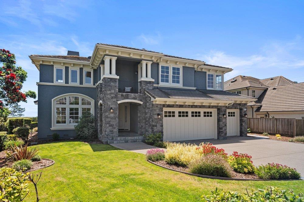 101 Spyglass Lane