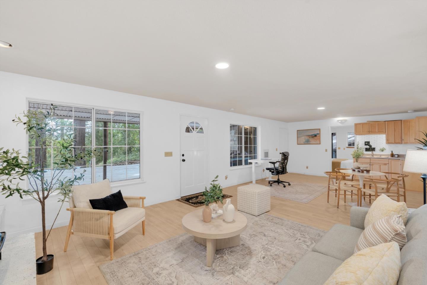 18485 Main Boulevard photo 19