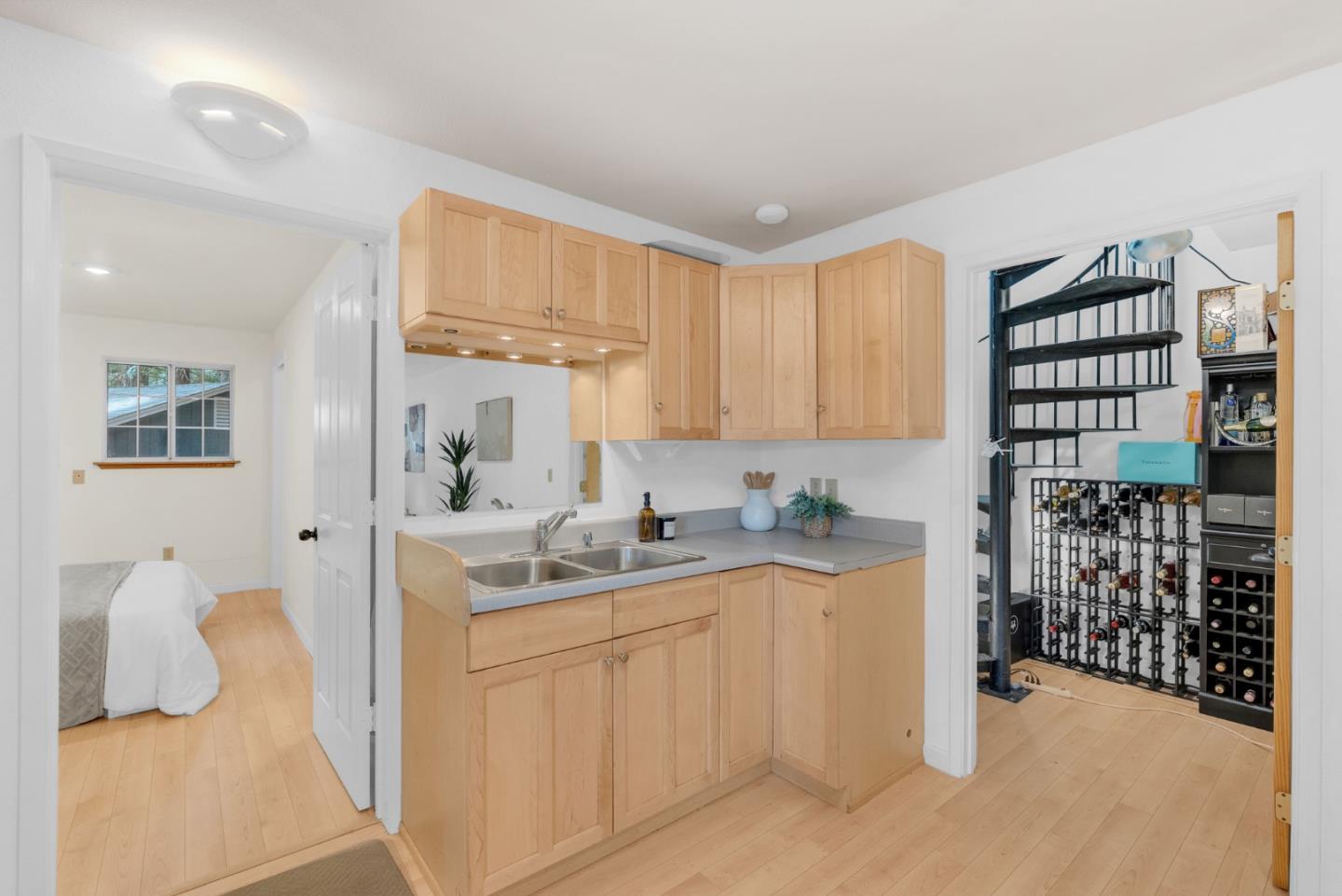 18485 Main Boulevard photo 21