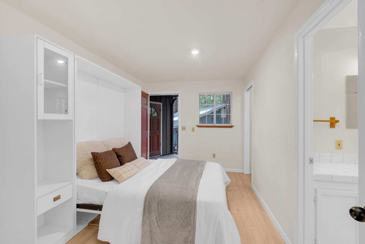 18485 Main Boulevard photo 23