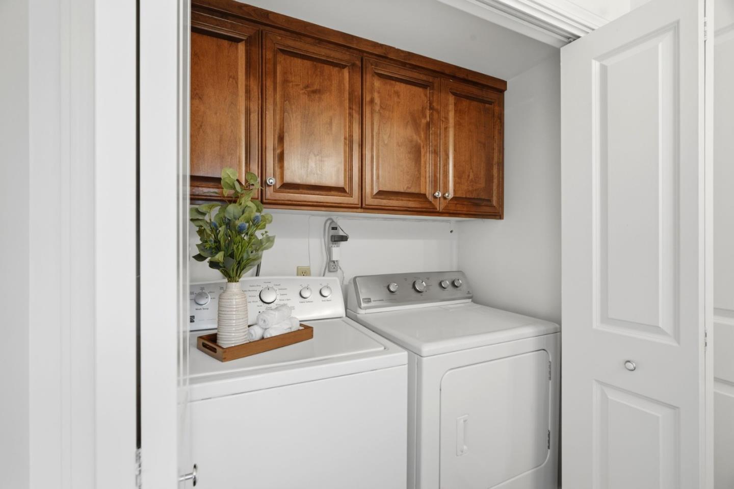 104 Cherry Hill Court photo 18