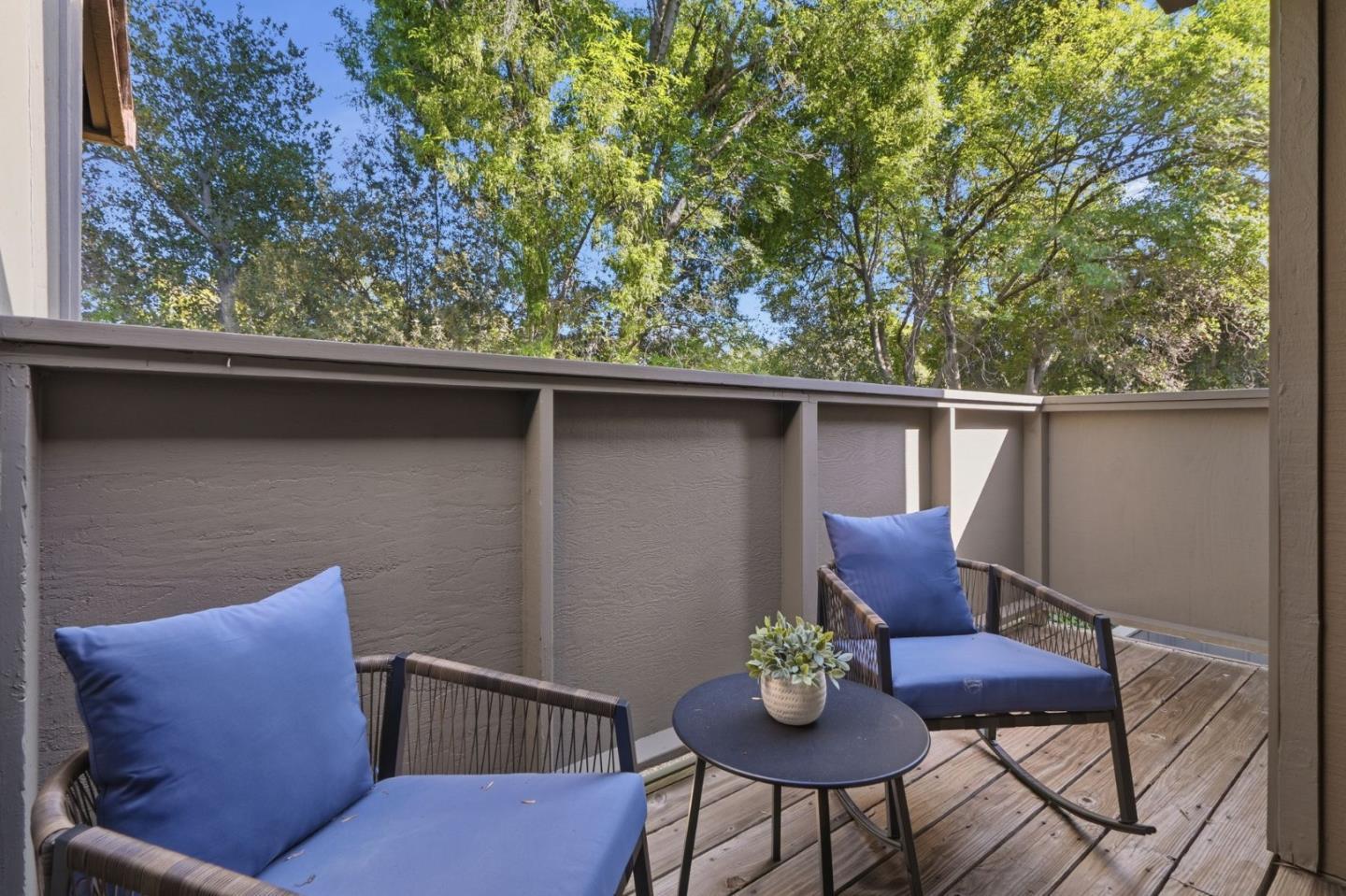 104 Cherry Hill Court photo 24