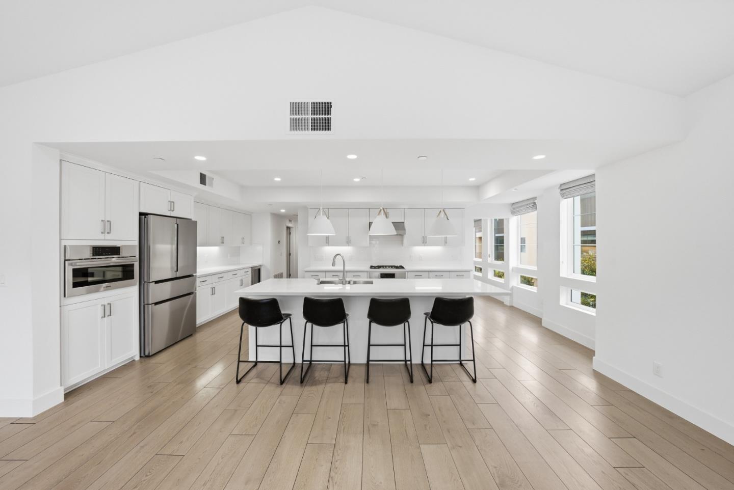 15016 Briggs Court photo 2