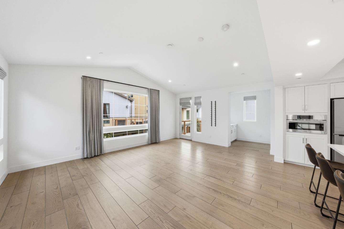 15016 Briggs Court photo 3