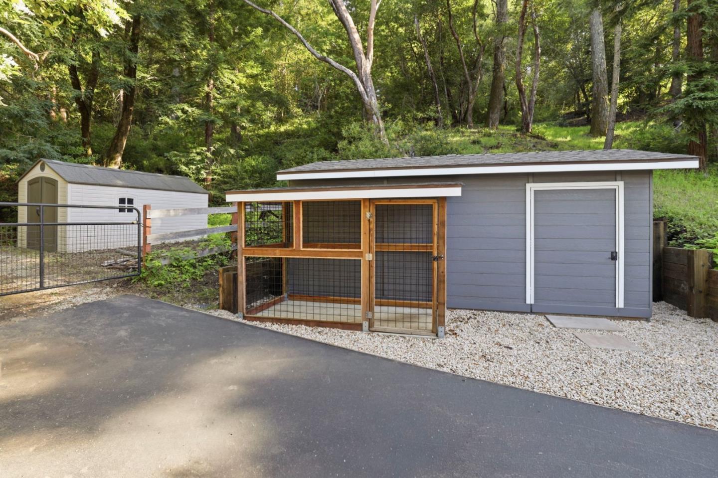 265 Burrell Ct photo 41