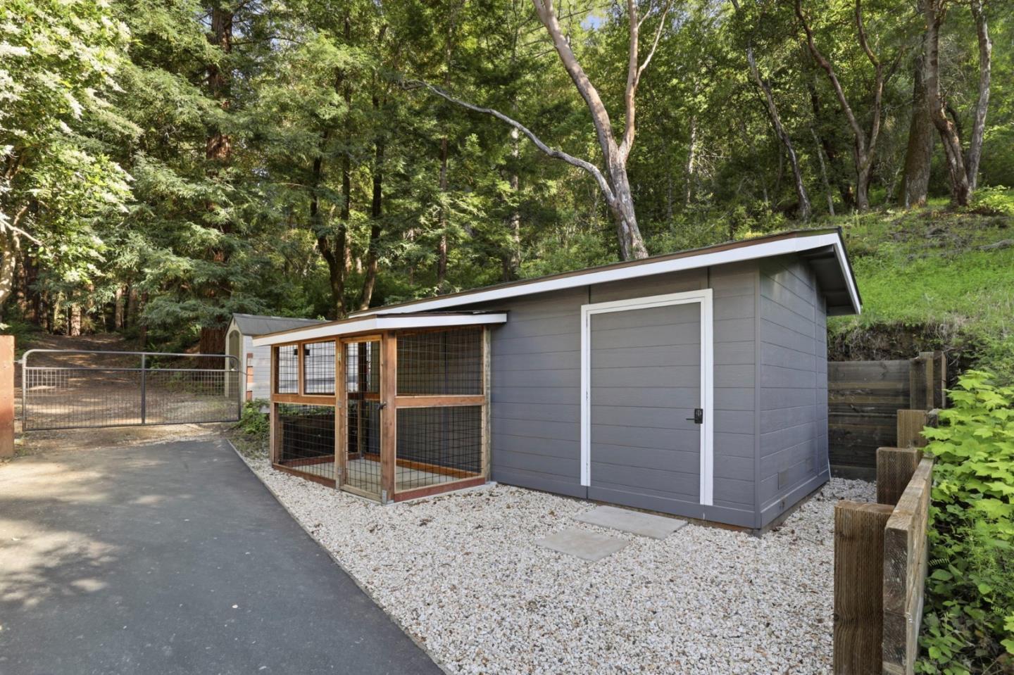 265 Burrell Ct photo 42