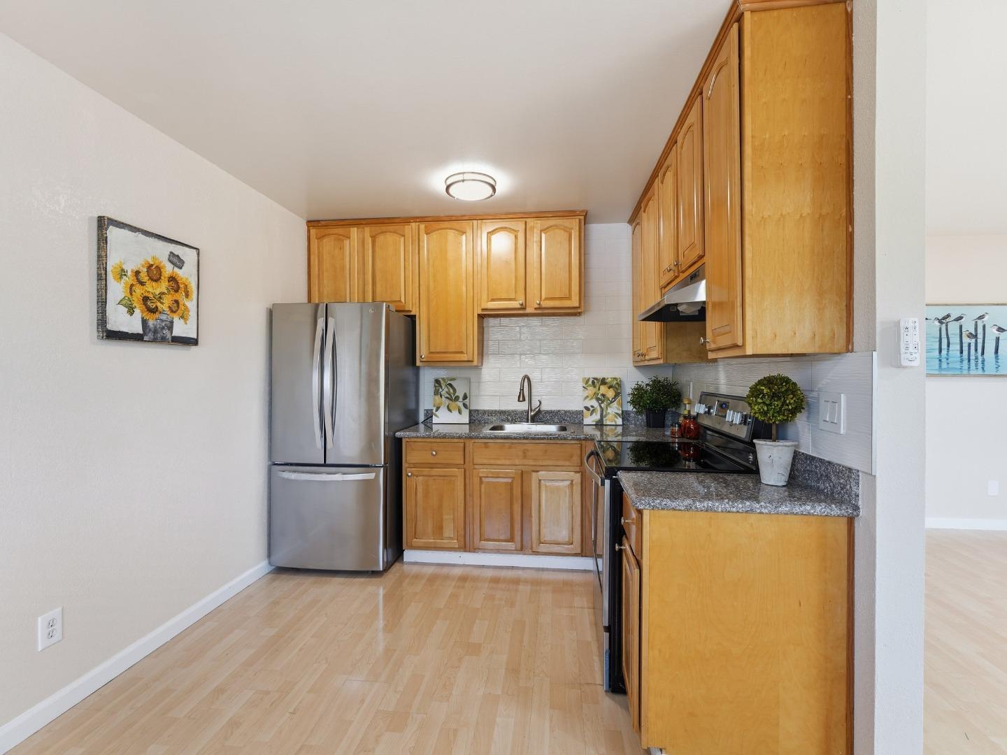 607 Valley Forge Way #4 photo 5