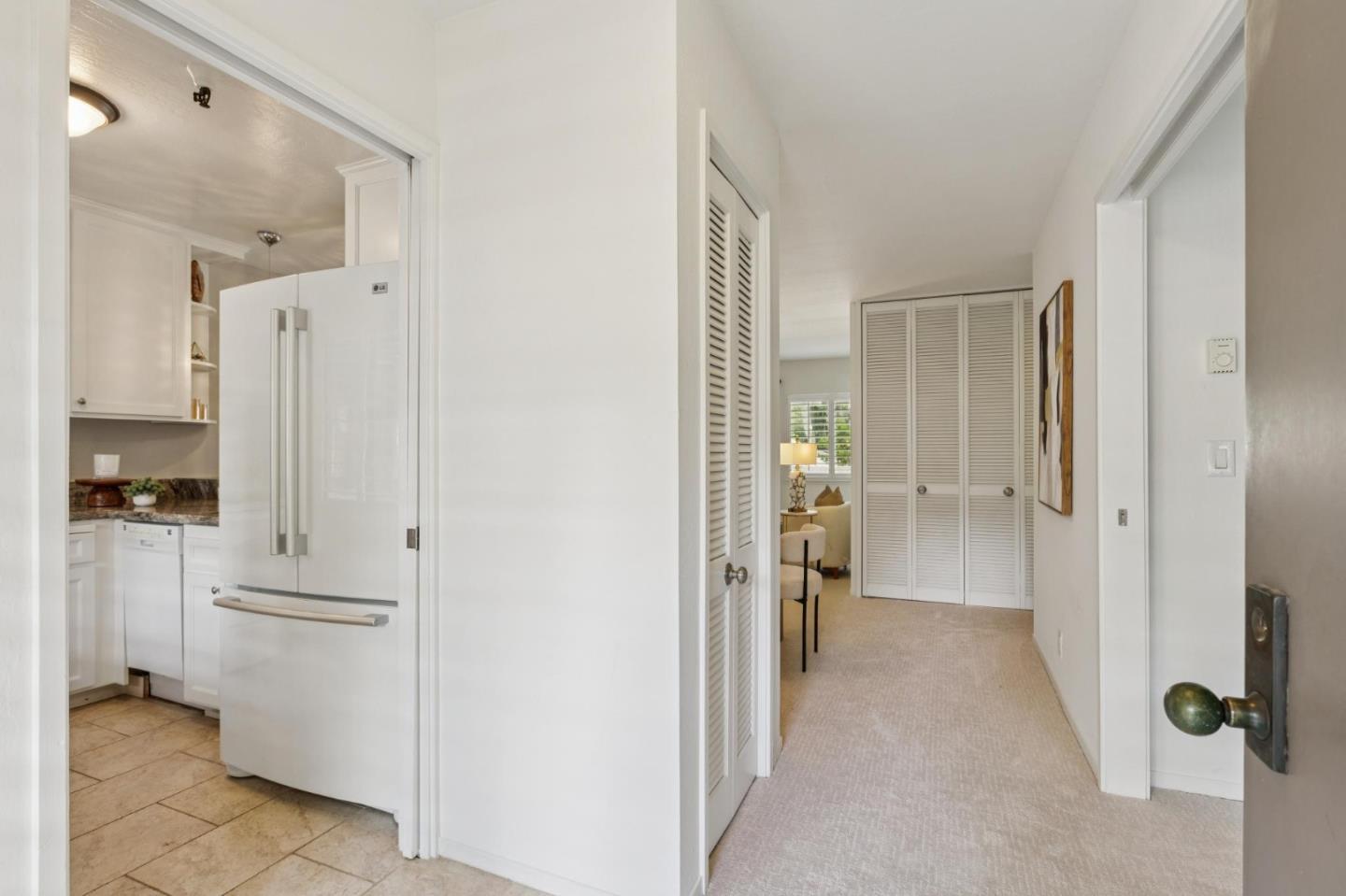 443 Alberto Way #B218 photo 4
