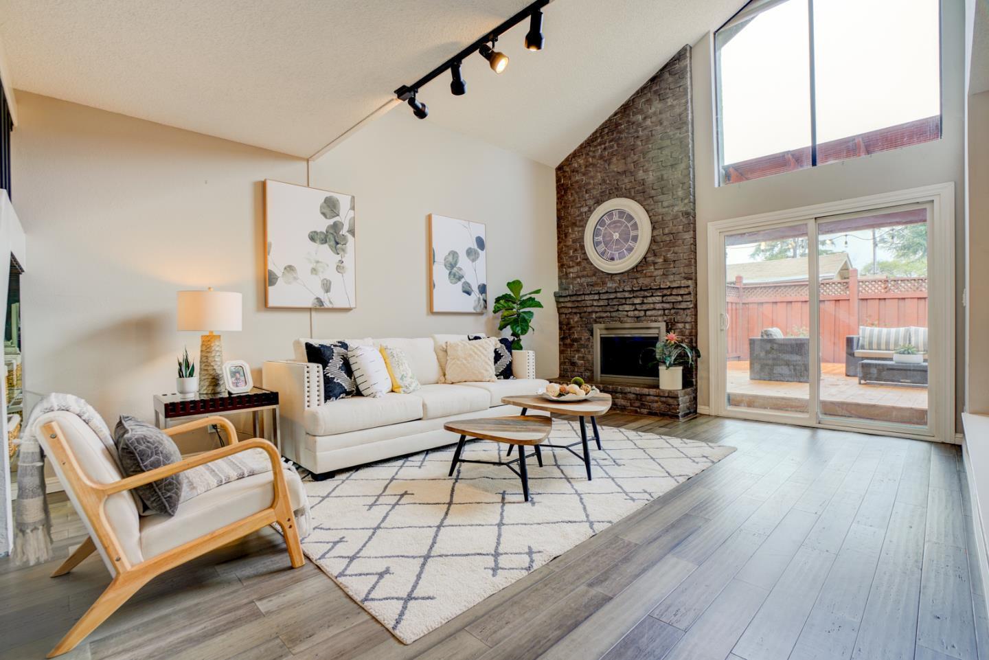 44 Redding Rd, Campbell, CA