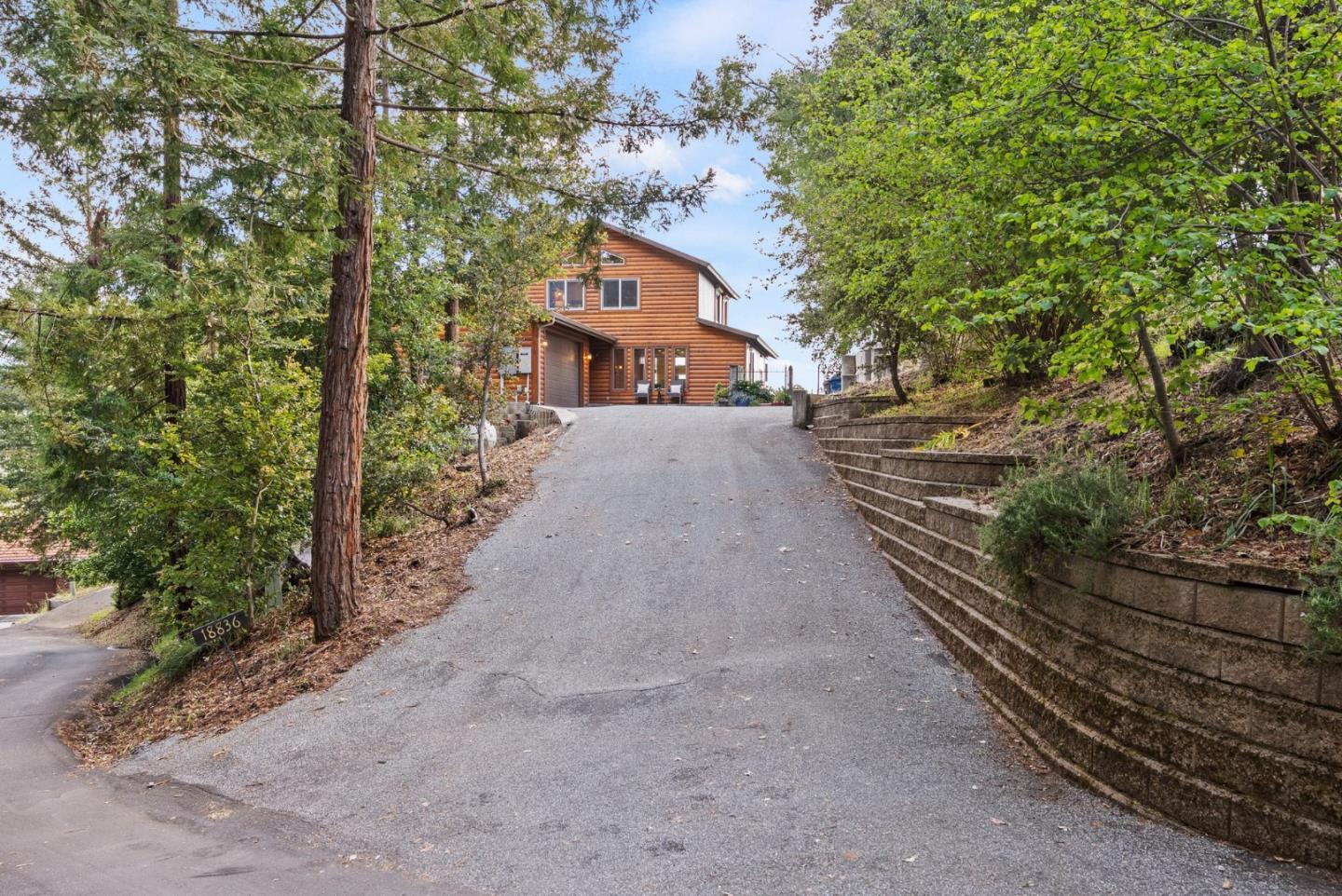 18836 Favre Ridge Road photo 4