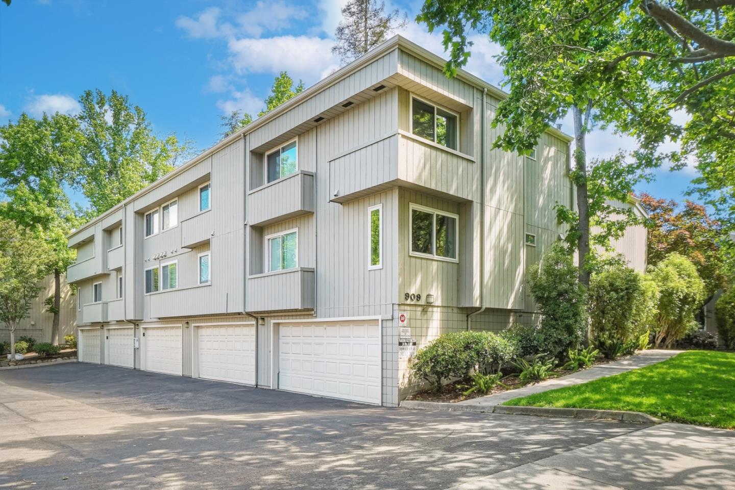 909 Apricot Ave #C, Campbell, CA