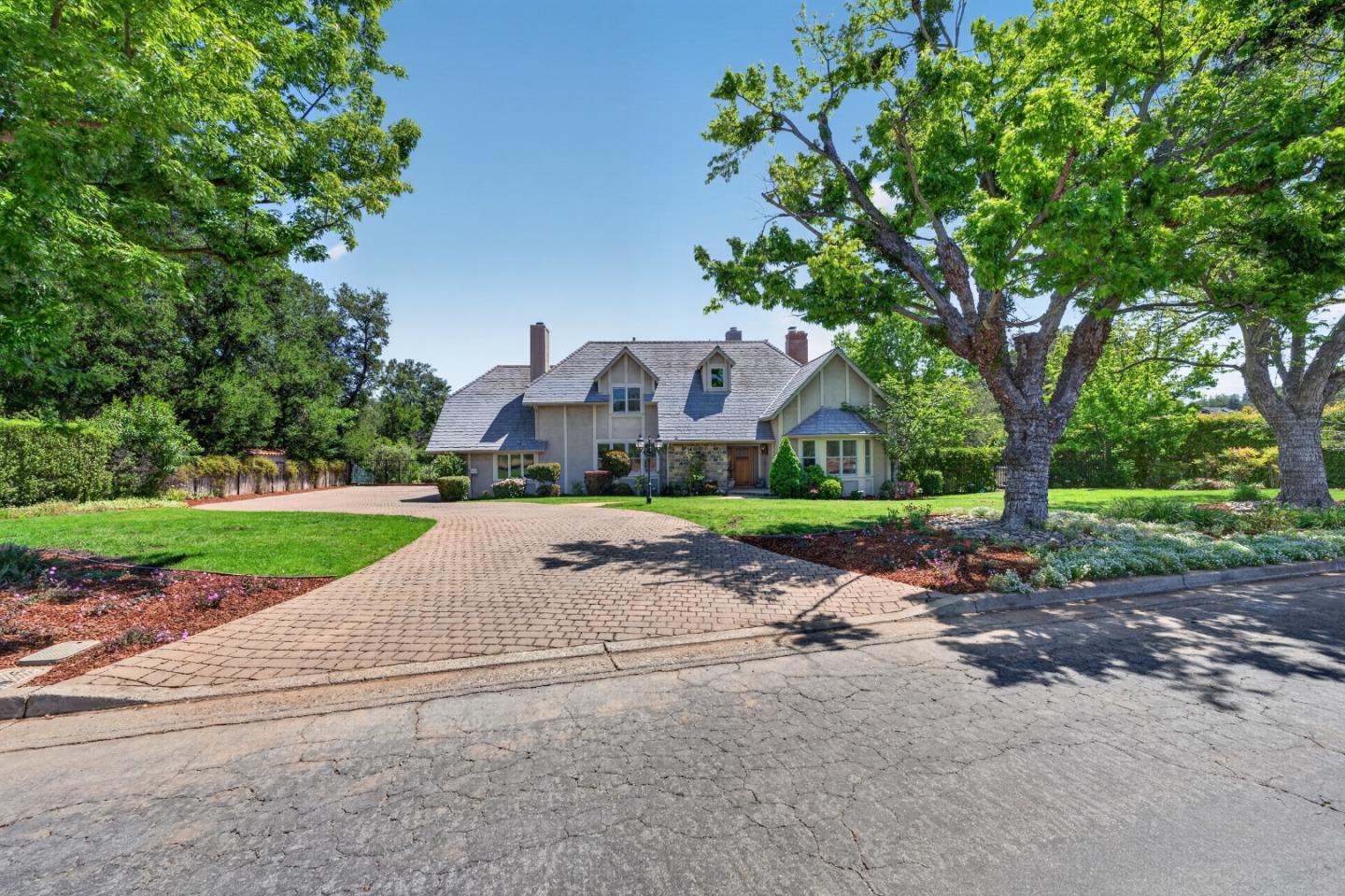 13958 Chester Ave, Saratoga, CA