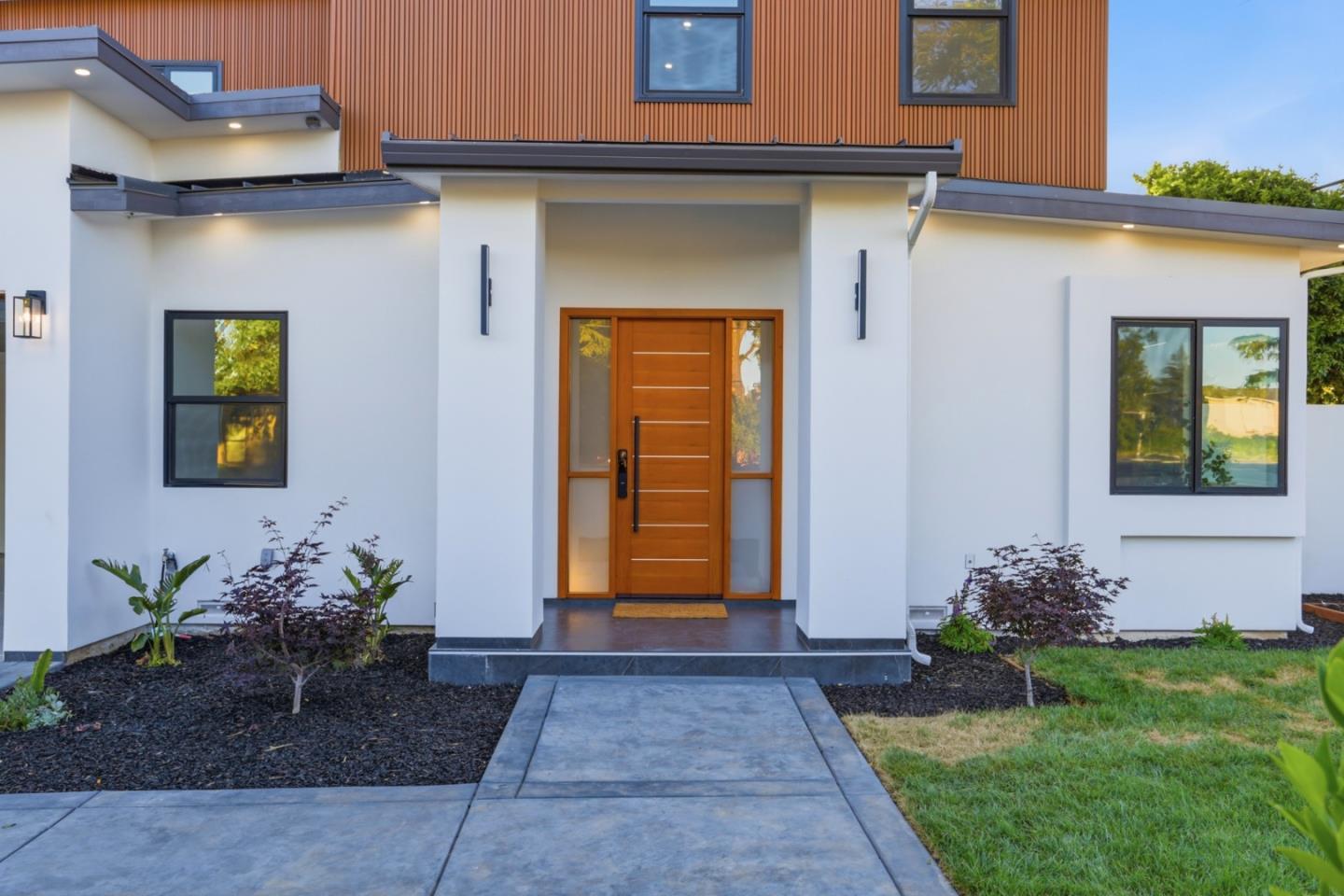 13 Virginia Avenue, Campbell