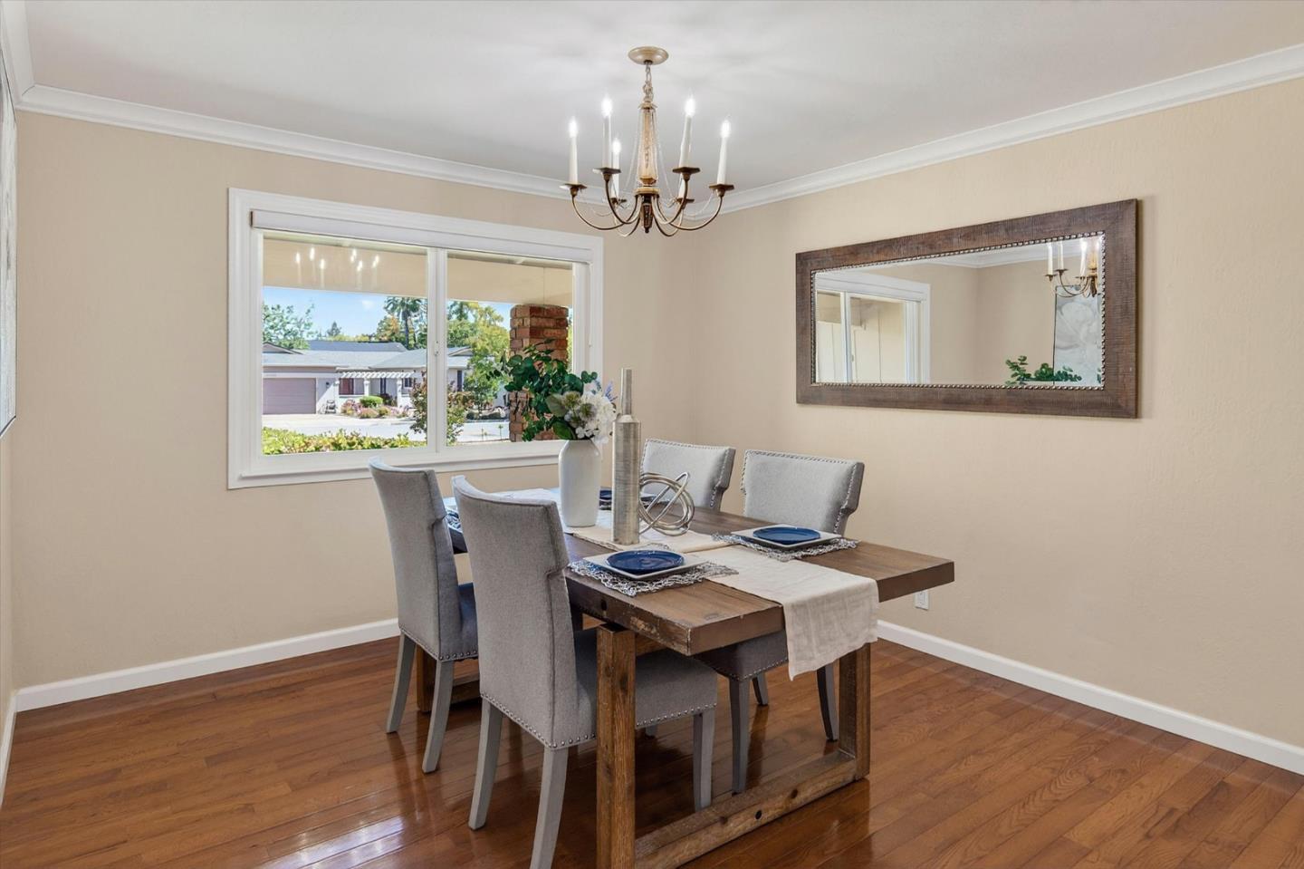 20154 KNOLLWOOD Drive photo 18