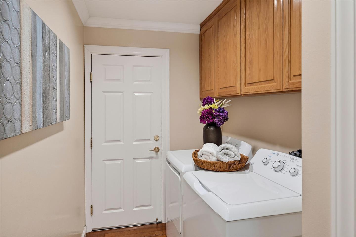 20154 KNOLLWOOD Drive photo 28